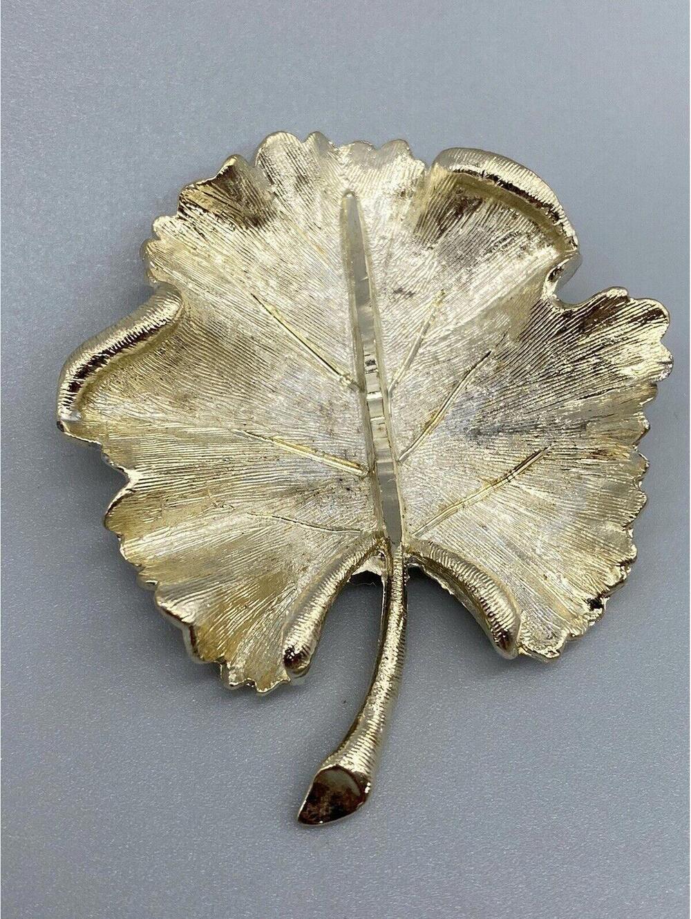 Vintage Signed BSK Brushed Textured Leaf Gold Tone Elegant Brooch Pin